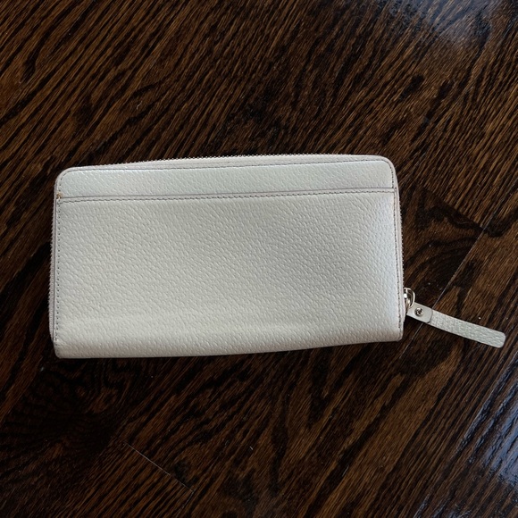 Kate Spade Wallet - Picture 2 of 4